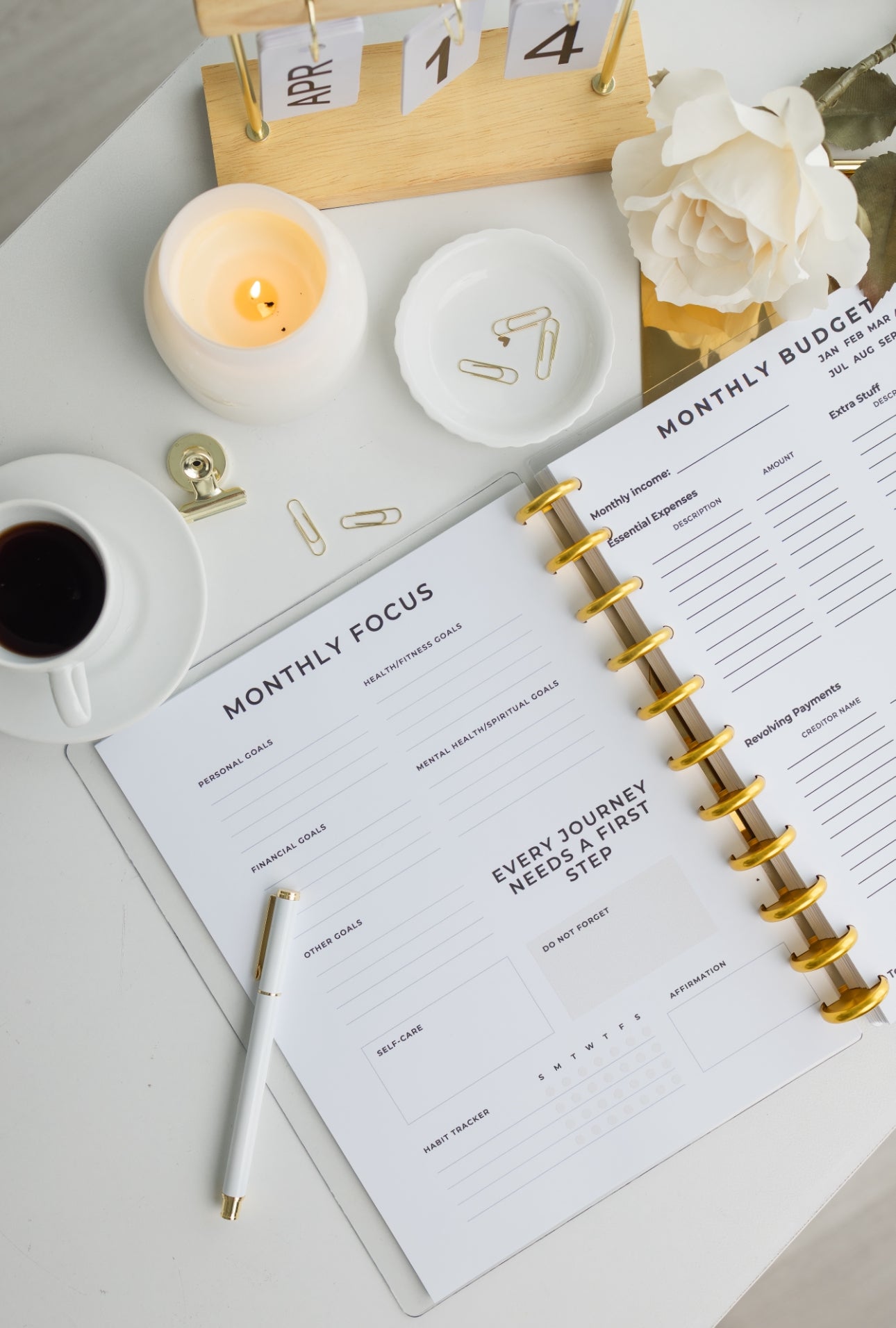 Reign Undated 12 month productivity planner